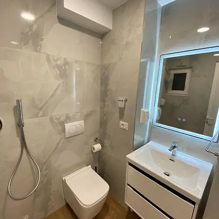 Tirana Apartment * 티라나