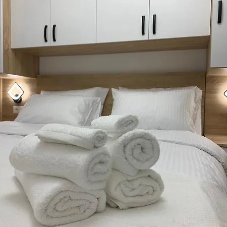 아파트 Tirana Apartment 티라나