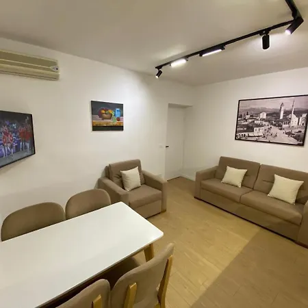 Tirana Apartment * 티라나